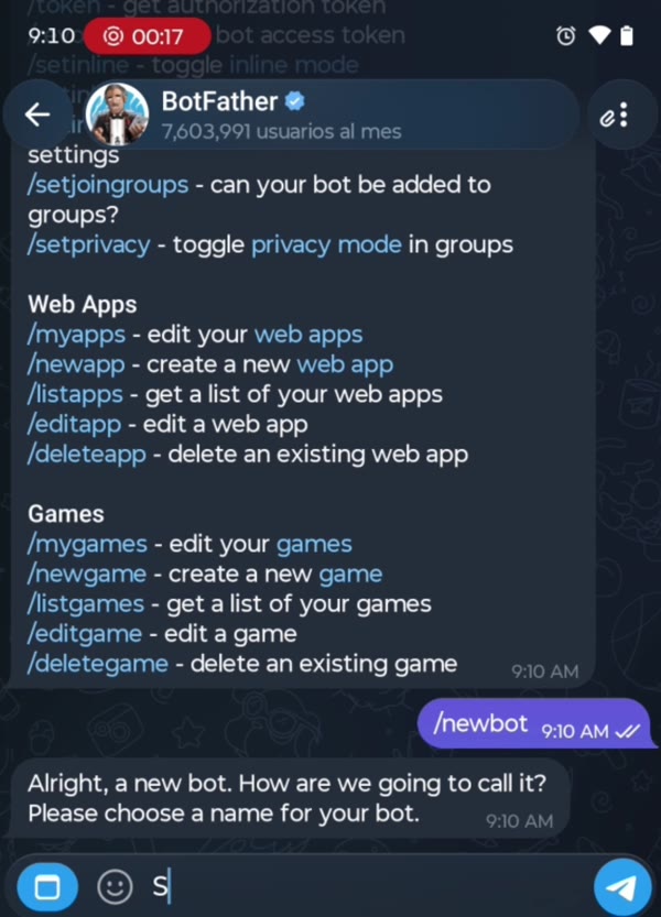BotFather responde al comando /newbot y pide el nombre del bot